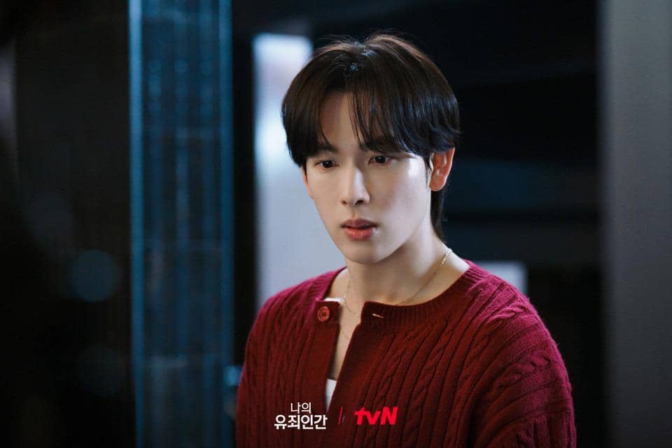 7 Stigma Negatif yang Melekat pada Yoon Yi Jun di Love in Disguise