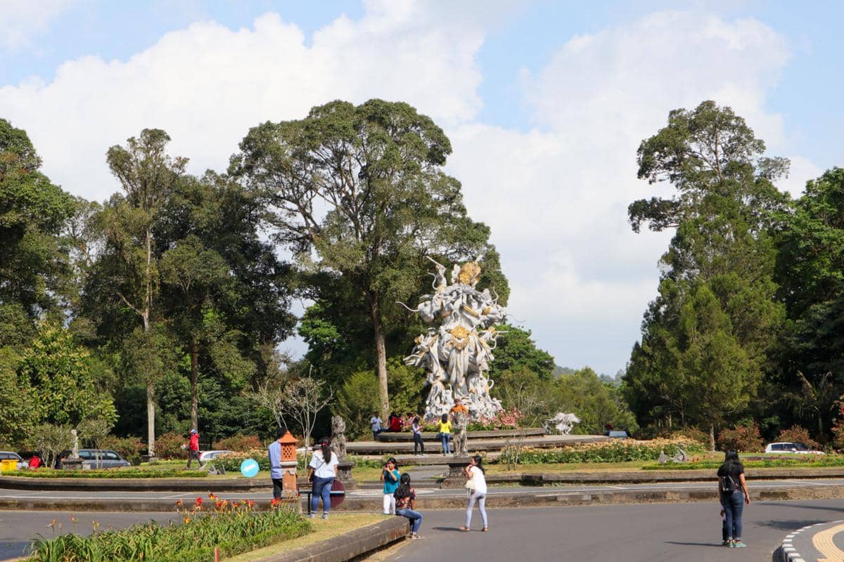 suasana di kawasan Bedugul (dok.pribadi/Natalia Indah)