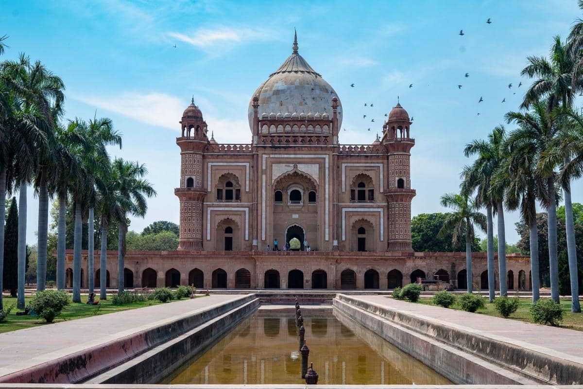 Potret Safdarjung's Tomb di Delhi