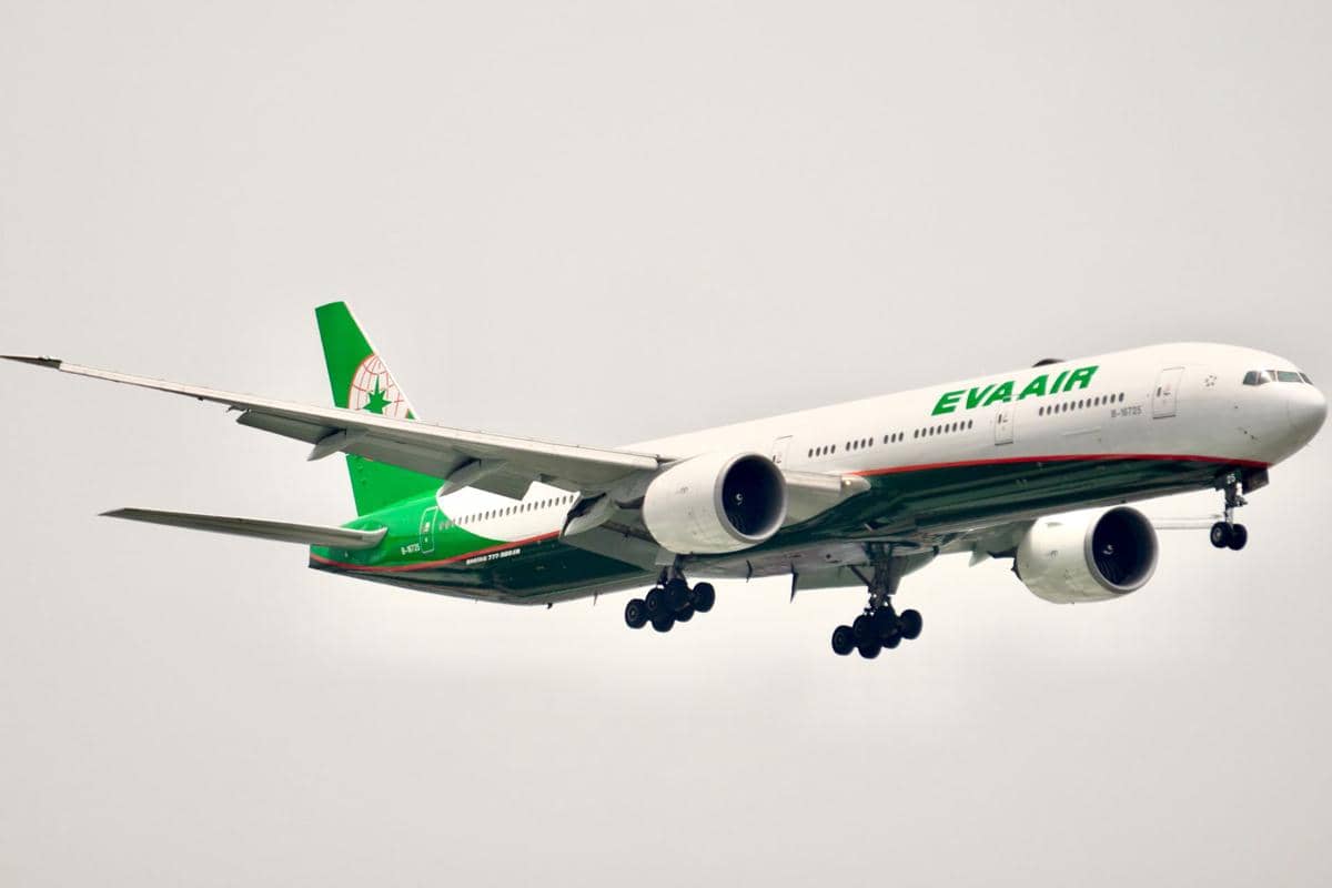 UPDATE Rute dan Jaringan Penerbangan EVA Air 2026
