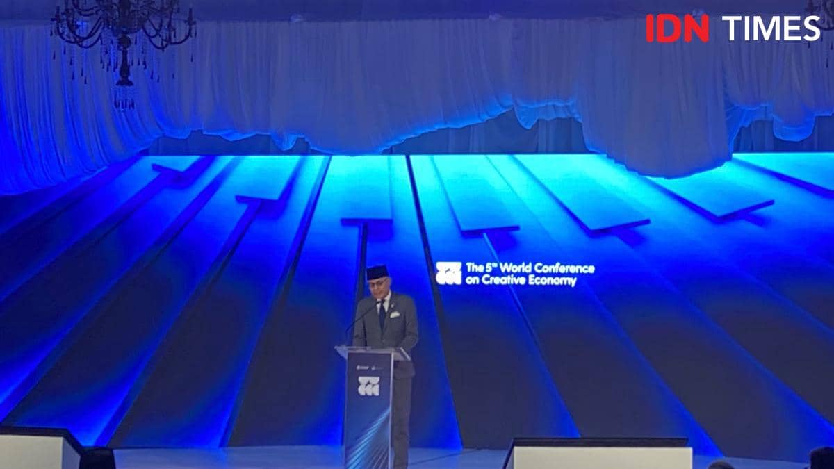 Menlu Arrmanatha Nasir dalam pembukaan 5th World Conference of Creative Economy (WCCE) di Jakarta.