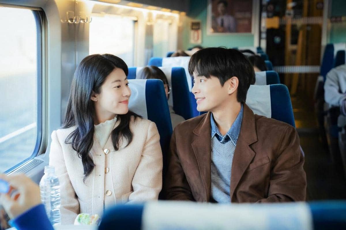 Nam Ji Hyun dan Kang Tae Ju di Make Me Tingle