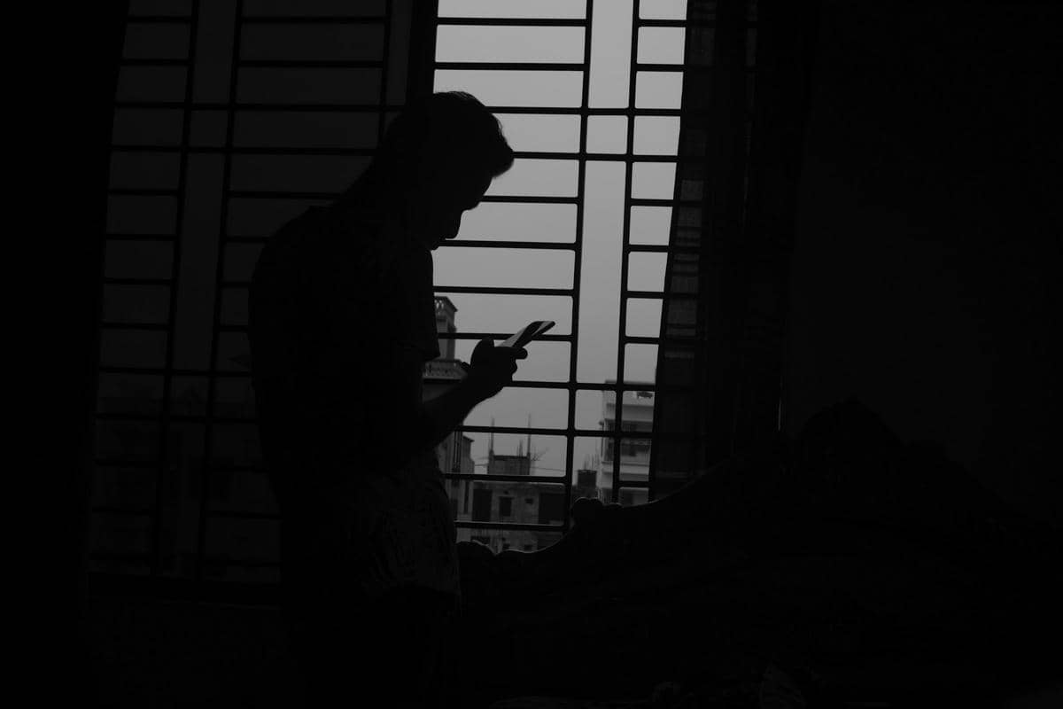 [PUISI] Janji Manis Dewa Petir yang Menyambar Kewarasan