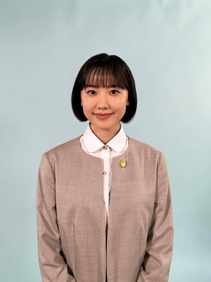 potret Mana Ashida