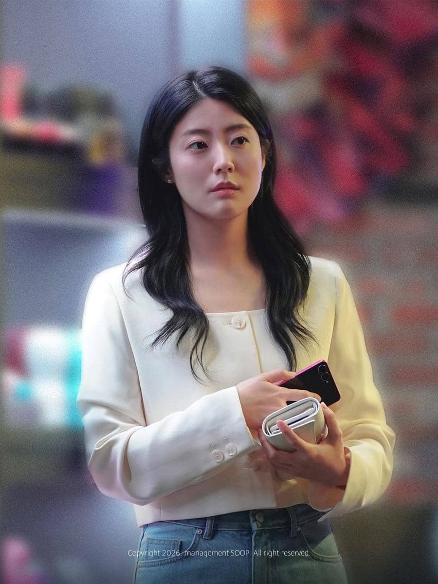Potongan gambar adegan dari drama Make Me Tingle dalam unggahan resmi akun Instagram Management SOOP.