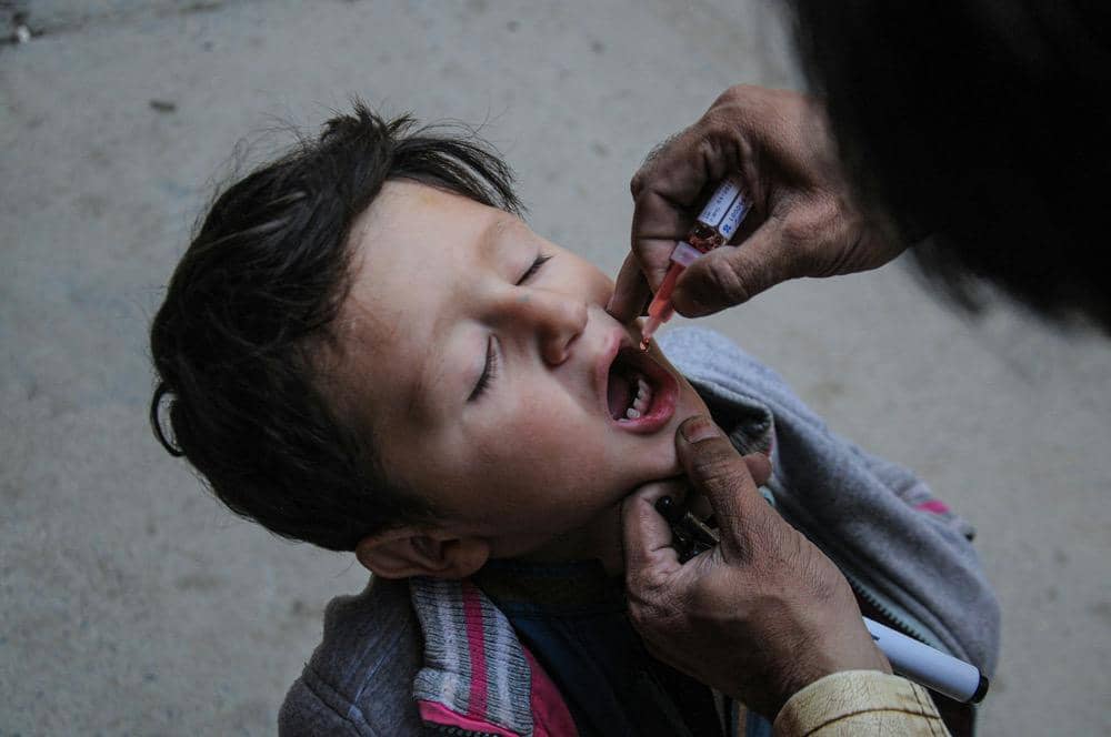 Bagaimana Virus Polio Bisa Menyebar dan Menginfeksi Manusia?