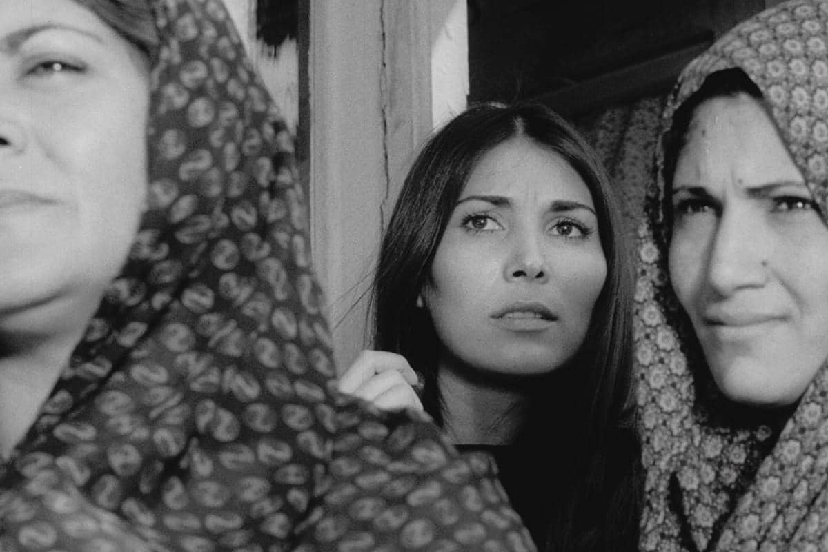 5 Film Klasik Iran Bahram Beyzai, Elegan Mengkritik Patriarki