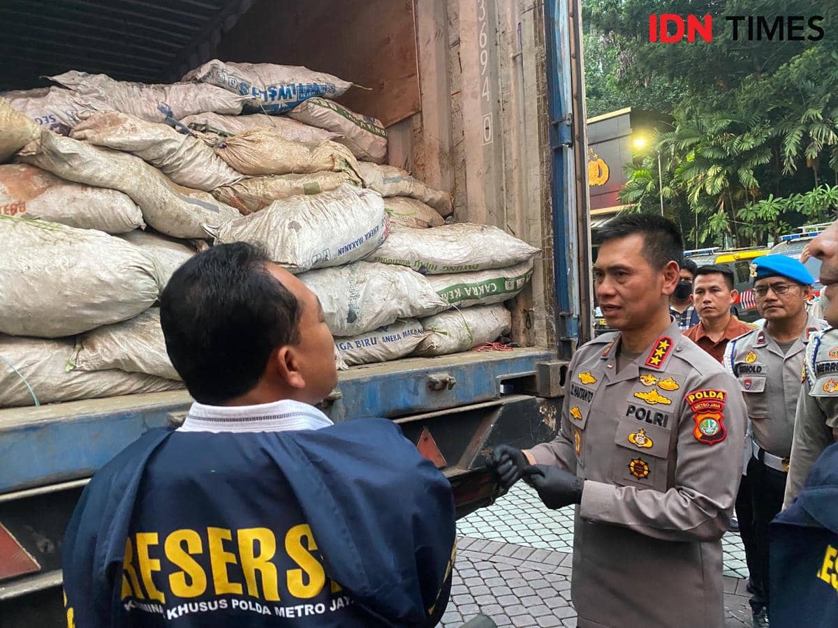 Polda Metro Bongkar Penyelundupan 54 Ton Batu Tembaga Senilai Rp2,3 M