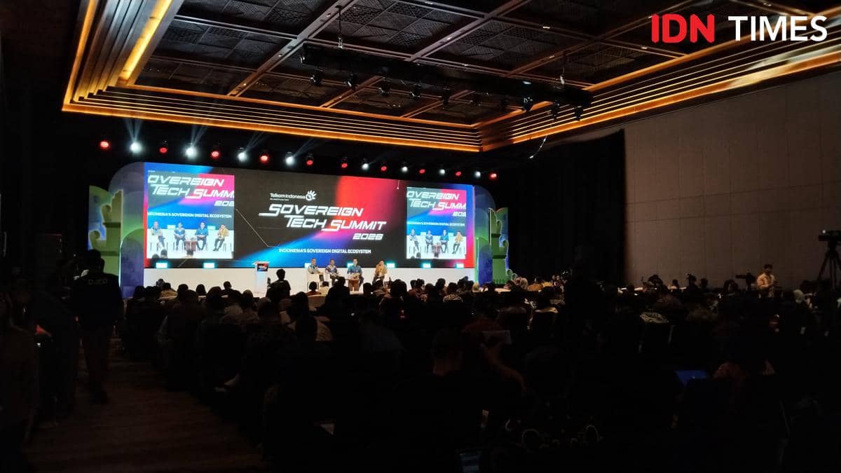 Nezar Patria Soroti Ketertinggalan Data Center Indonesia demi AI
