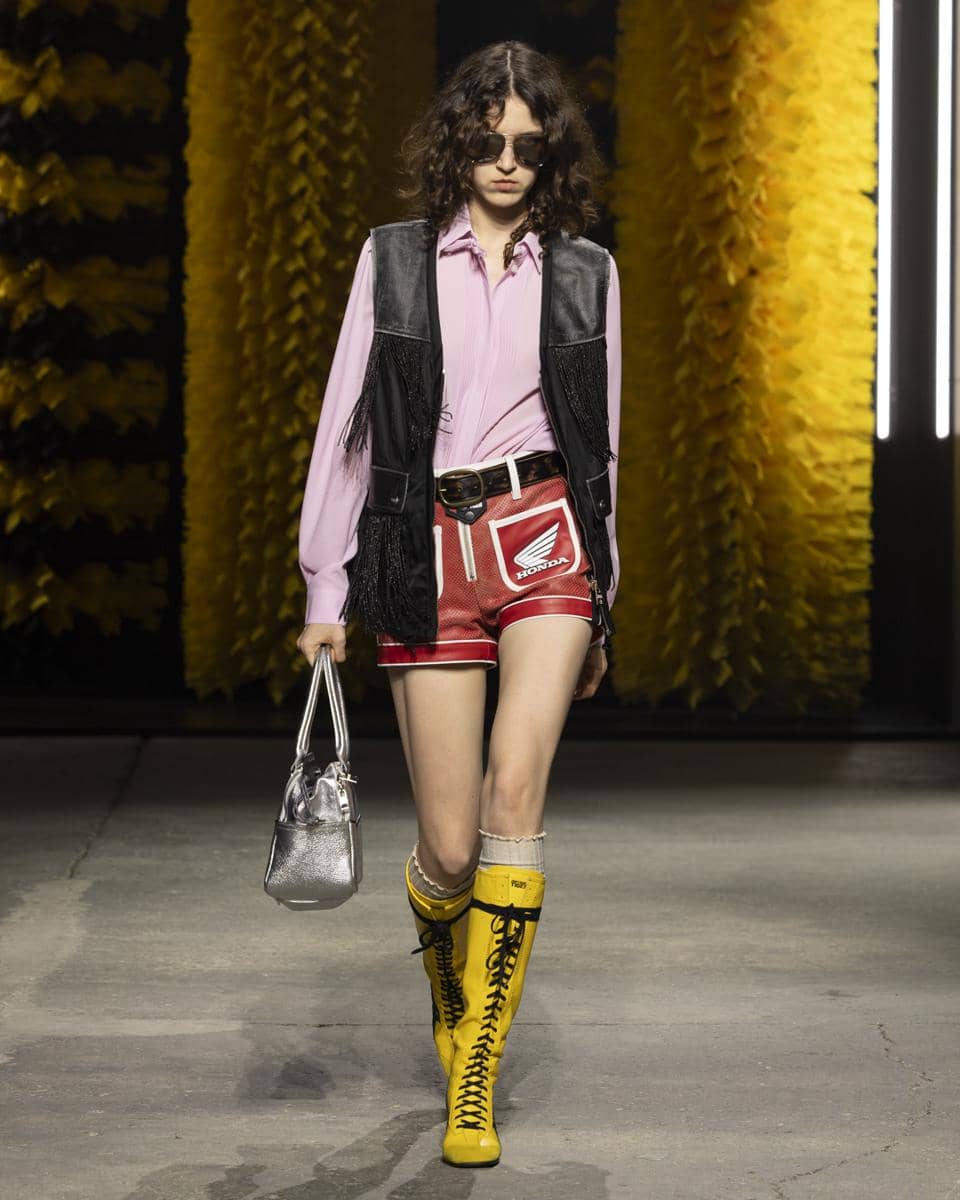 Koleksi Onitsuka Tiger SS27 di Milan Fashion Week 2026 