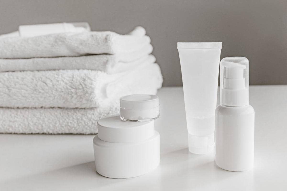 ilustrasi skincare pria