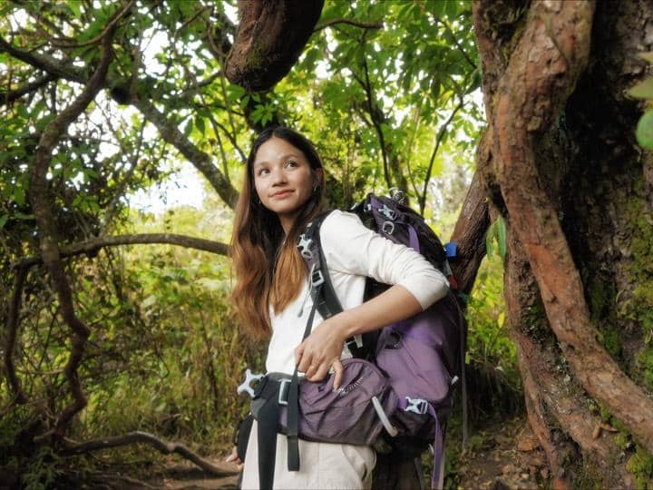 Bella Graceva mendaki Gunung Slamet