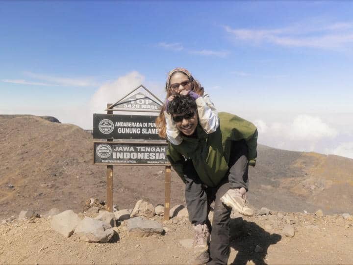 Bella Graceva mendaki Gunung Slamet