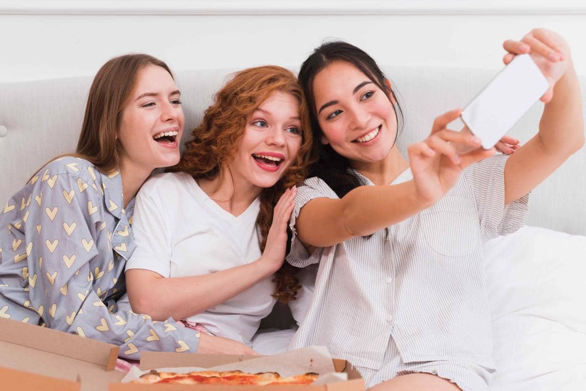 5 Cara untuk Mempertahankan Persahabatan Jangka Panjang