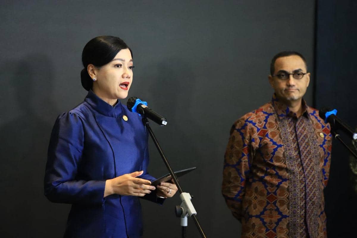 Siaran Pers oleh OJK guna membahas reformasi pasar modal