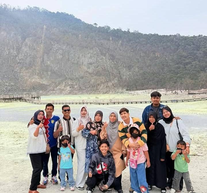 Jirayut ajak keluarga dari Thailand liburan di Ciwidey