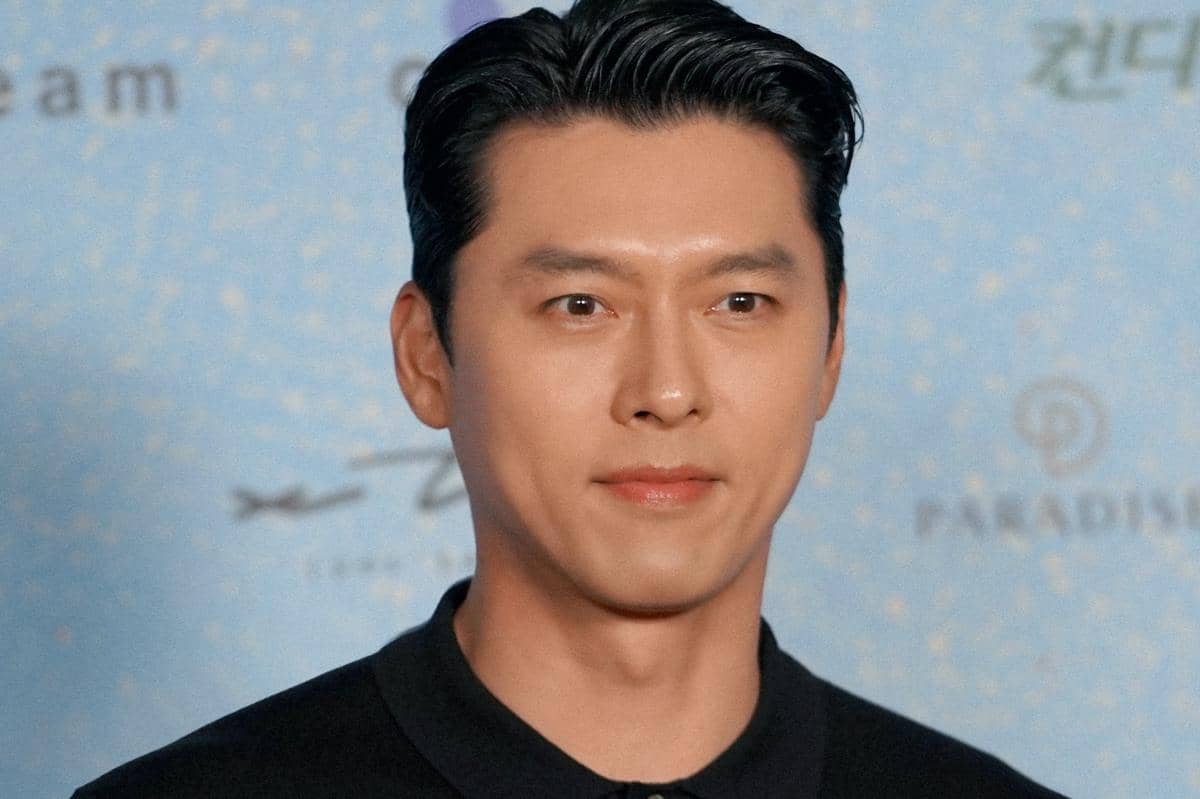 3 Aktor Korea yang Membelikan Tas untuk Ibunya, Ada Hyun Bin