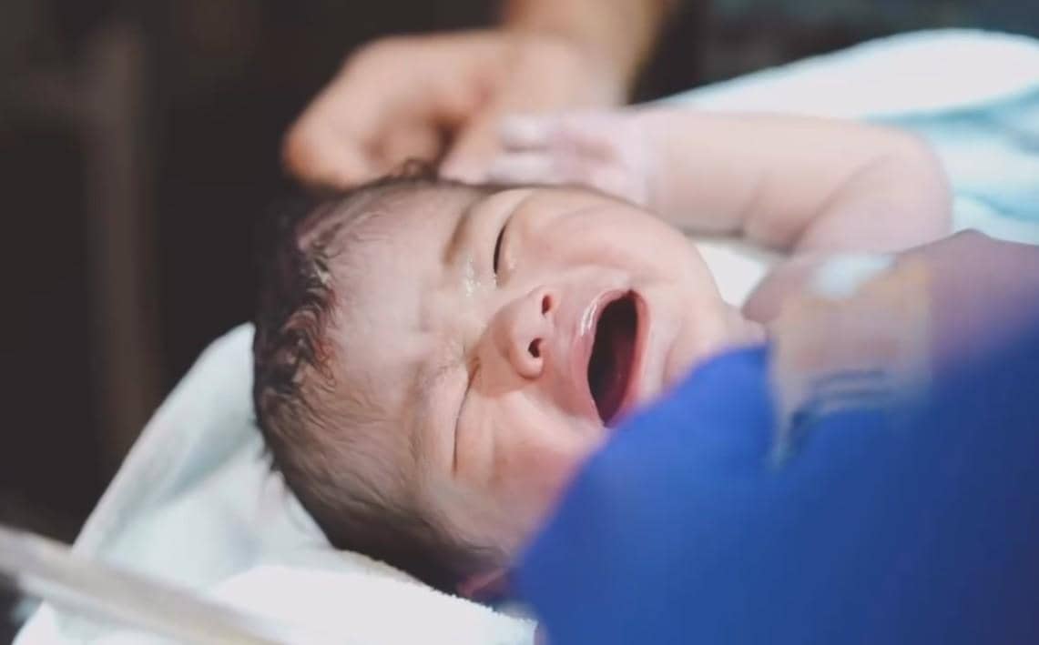 Debi Sagita Melahirkan Anak Pertama (instagram.com/debisagita)