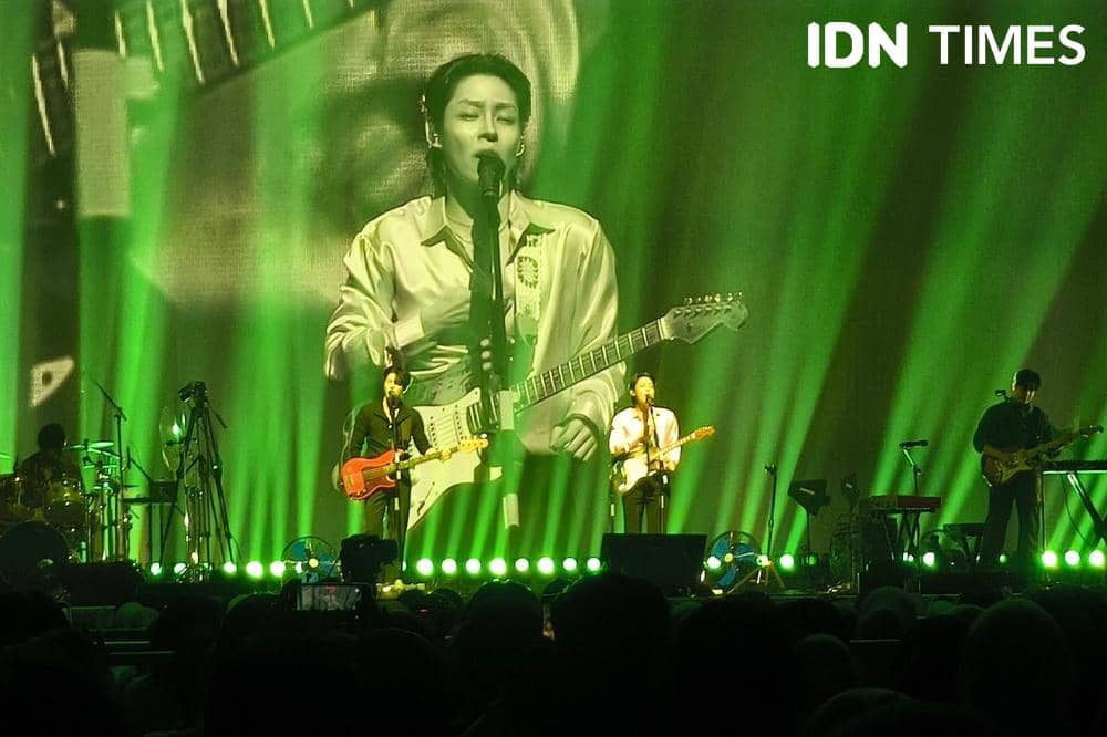 Pamit Hiatus di Konser Jakarta, The Rose Mau Kembali dengan Energi Baik