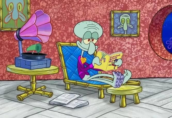 Squidward santai di rumah