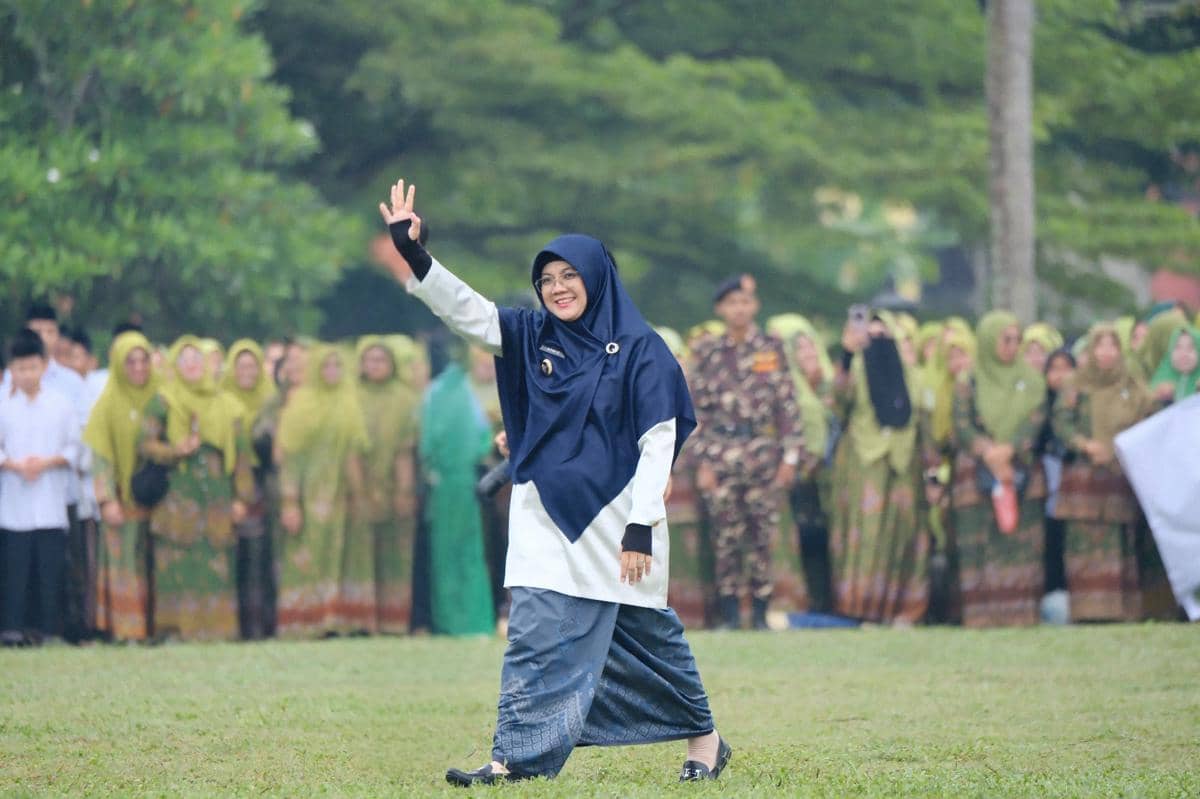 Doa Bupati Afni Zulkifli untuk Kabupaten Siak Diaminkan RIbuan Santri
