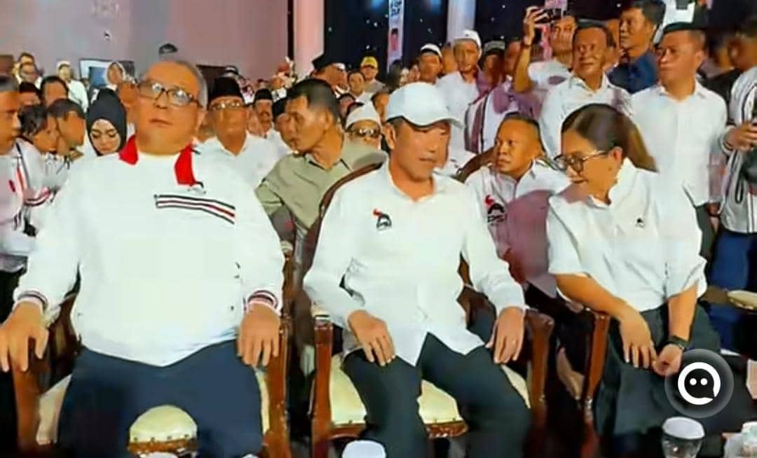 Hadir di Sentul Pakai Atribut PSI, Jokowi Didorong Masuk Struktur Pengurus
