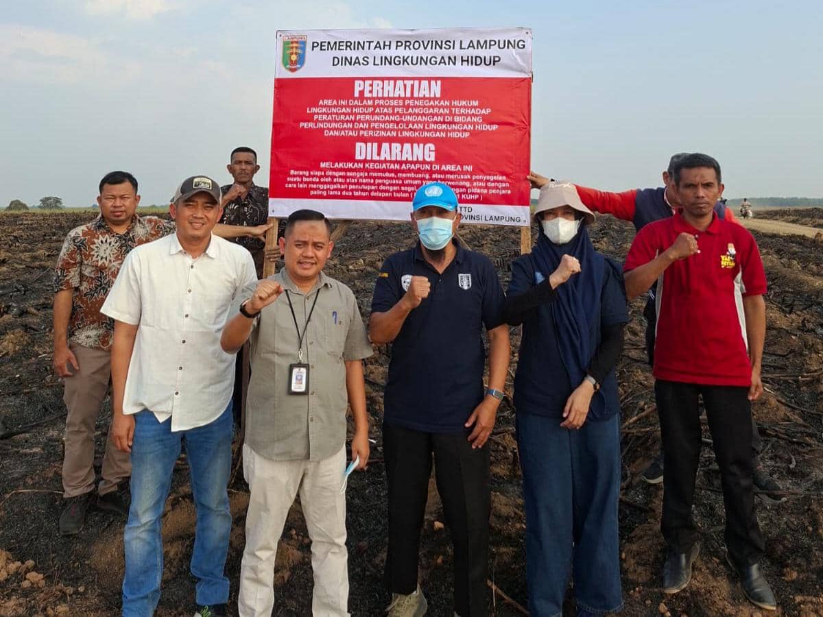 6 Titik Lahan Tebu Bunga Mayang Terbakar, DLH Pasang Plang Peringatan