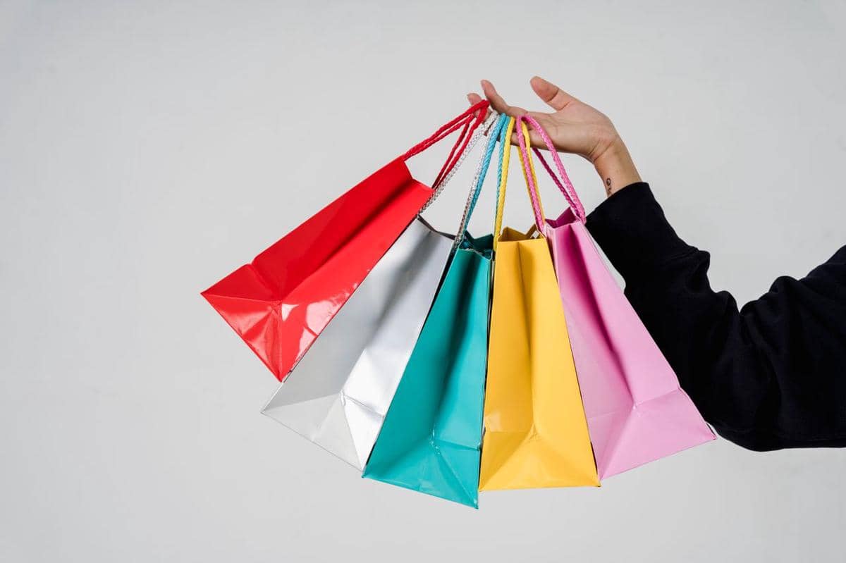 5 Barang Jastip yang Bisa Jadi Peluang Usaha Menjanjikan bagi Pemula