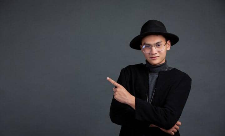 ilustrasi cowok tampil misterius