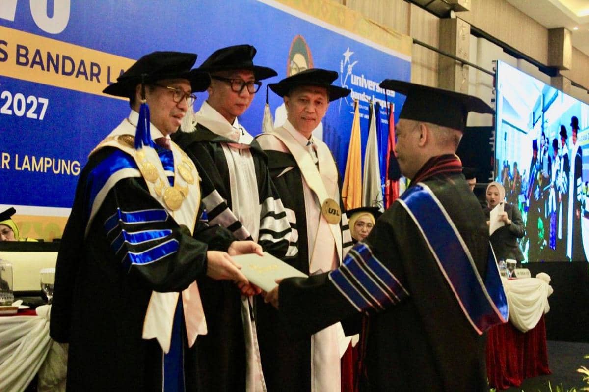 Wisuda ke-76 Universitas Bandar Lampung, Kamis (22/10/2026). (Dok. UBL).