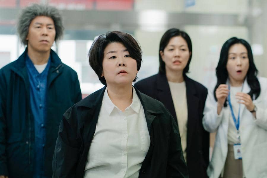 5 Hal yang Bikin Jang Hui Suk Waspada di Drakor Doctor X