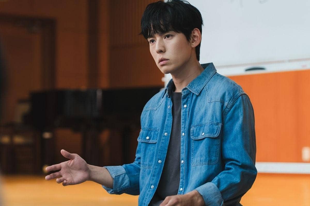 still cuts drama Dive Into You