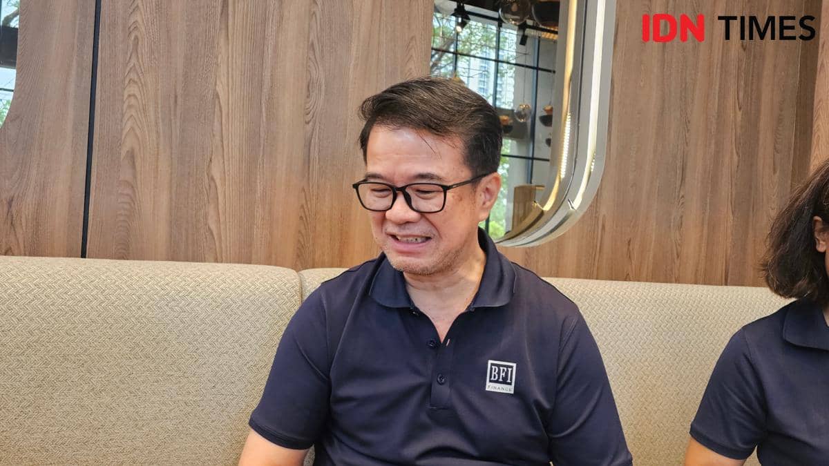 Potret Iwan, Direktur BFI Finance, dalam dokumentasi kegiatan yang diabadikan oleh IDN Times Maya Aulia Aprilianti.