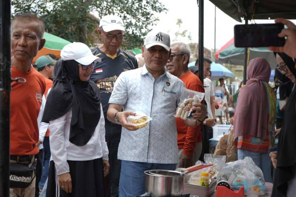 Peresmian Kampung Cucak Rowo di Kelurahan Hadimulyo Barat, Kecamatan Metro Pusat yang resmi diluncurkan.