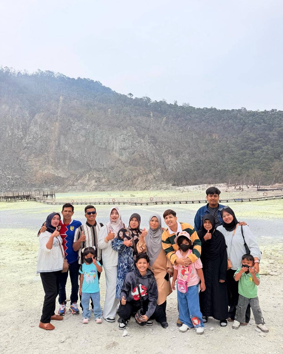 Jirayut Liburan di Bandung, Kumpul Bareng Ibu Tiri (instagram.com/jirayutdaa4official)