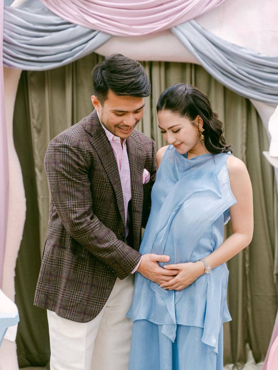 Jessica Mila dalam momen pengungkapan jenis kelamin bayi pada kehamilan keduanya melalui unggahan Instagram.