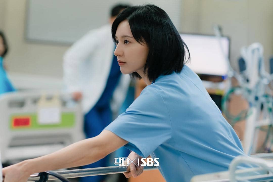 Cuplikan adegan drama Korea Doctor X: Mafia in White yang diunggah melalui akun Instagram resmi SBS Drama.