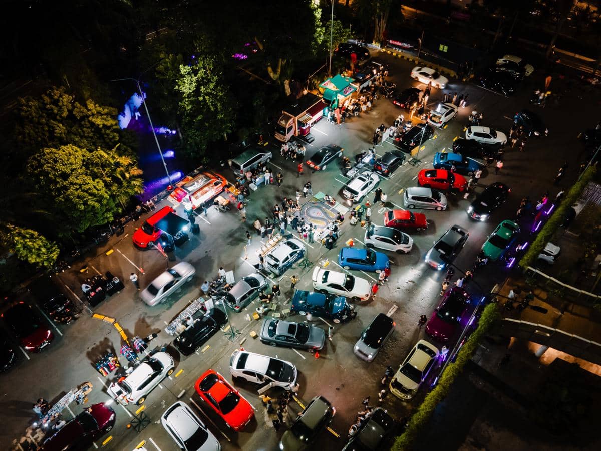 Para peserta menghadiri Honda Culture Indonesia Night Meet Up yang digelar PT Honda Prospect Motor di Senayan Park.