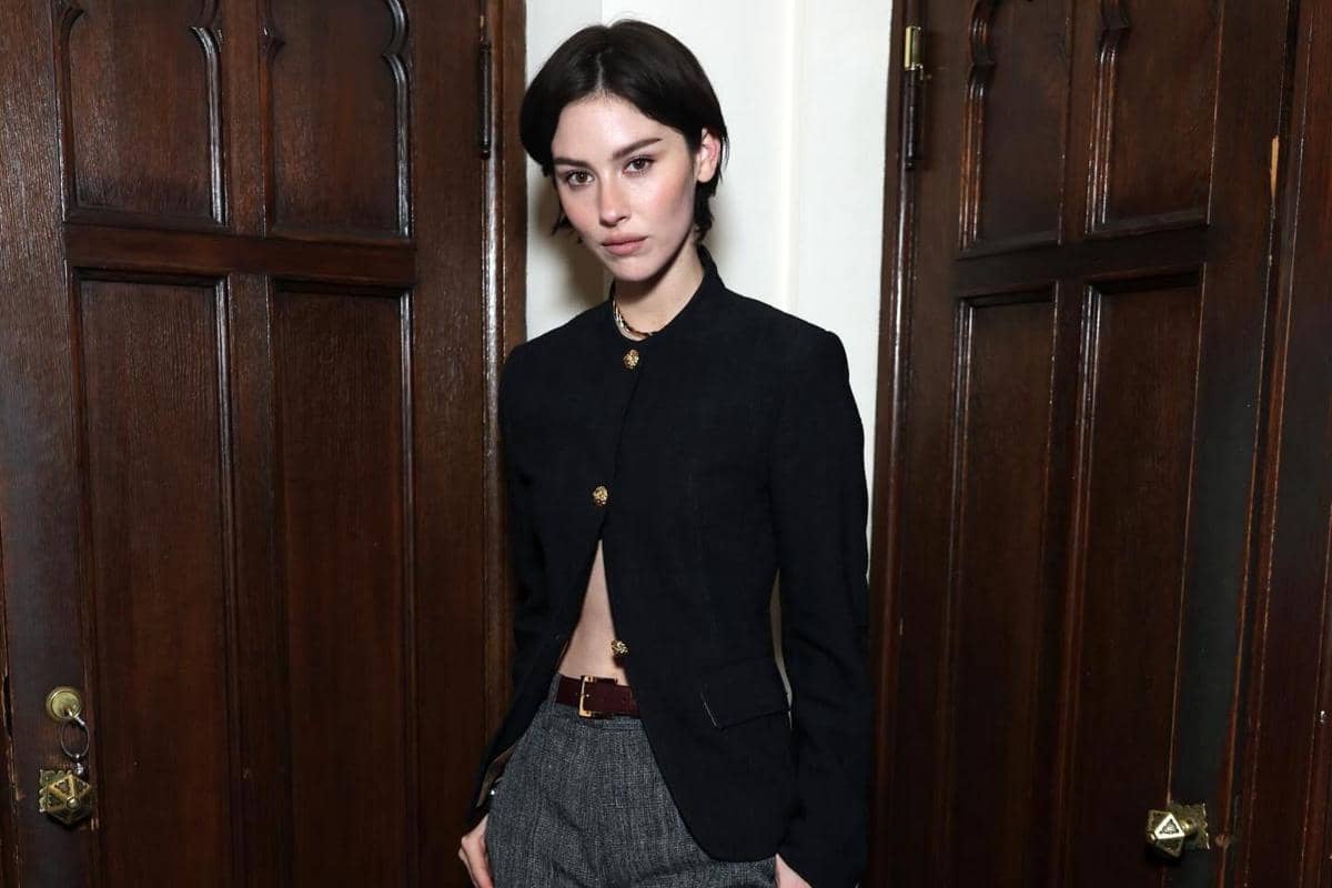 Lirik Lagu Good Reason - Gracie Abrams beserta Maknanya