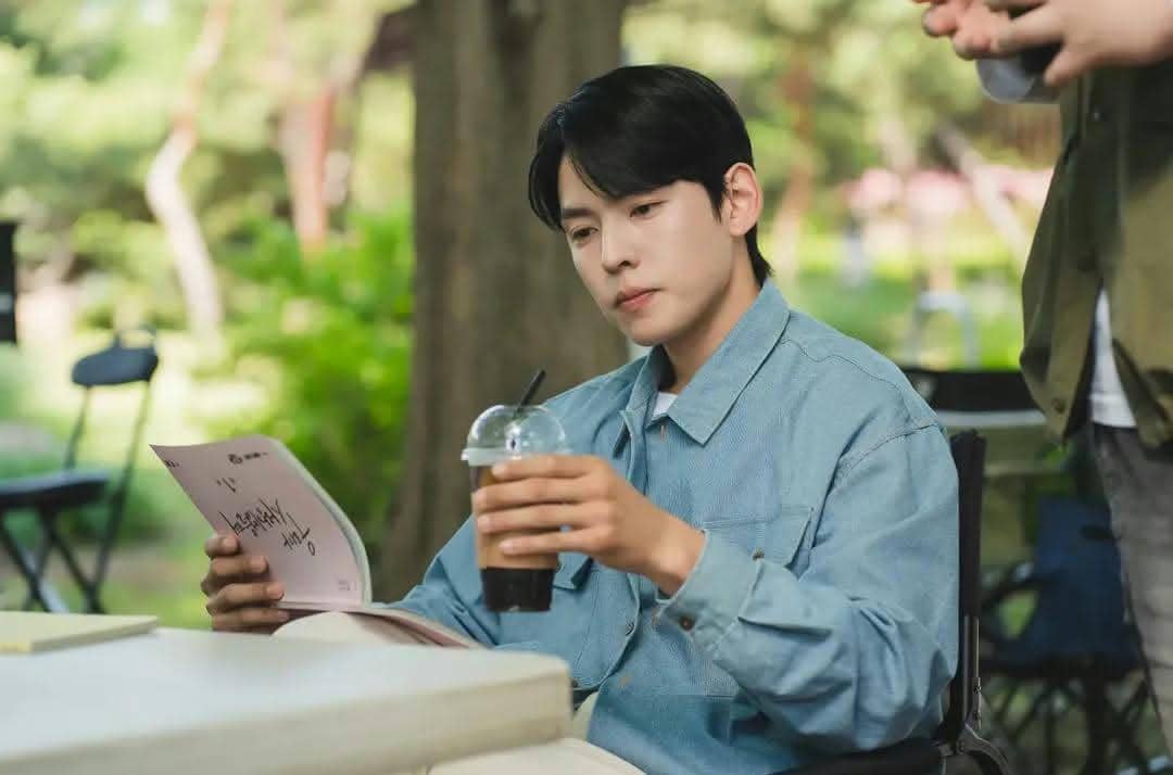 Kang Hyun Suk di drama Dive into You
