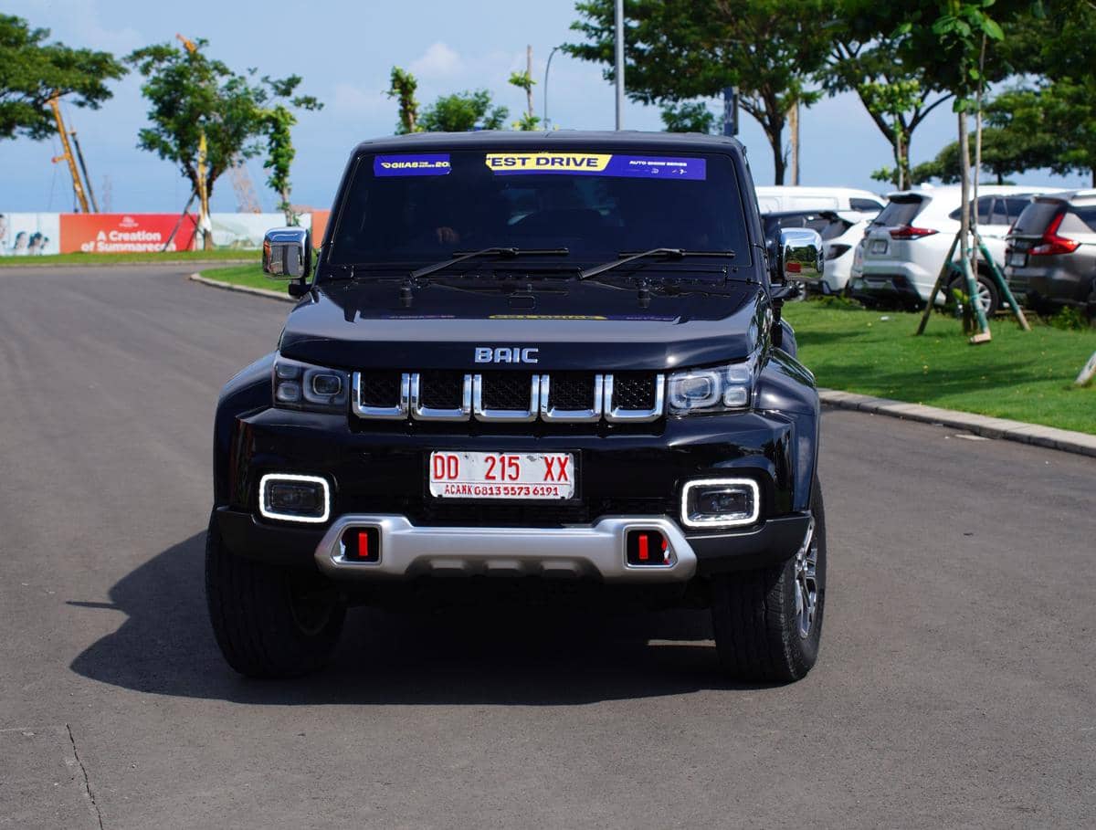  GIIAS Makassar tahun 2026 kembali menyediakan area test drive bagi pengunjung yang ingin mencoba langsung performa mobil di lintasan. (Dok.