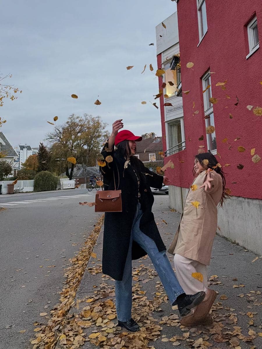 Alice Norin dan keluarga liburan di Kota Stavanger, Norwegia