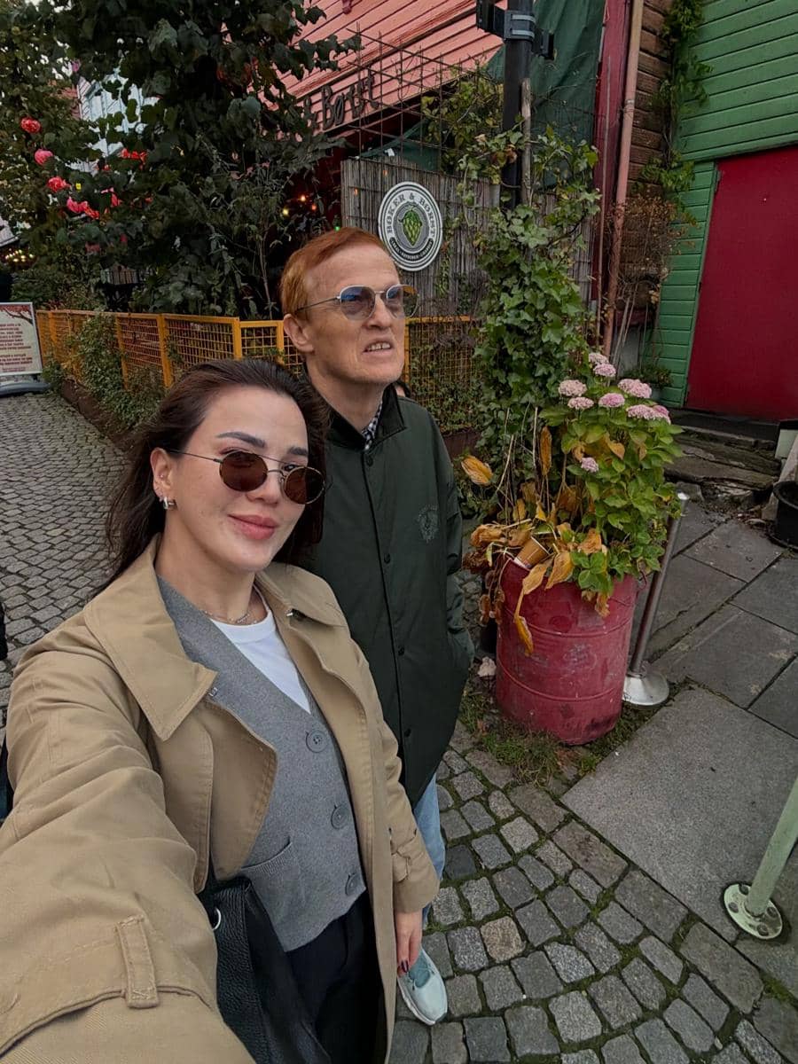 Alice Norin dan keluarga liburan di Kota Stavanger, Norwegia