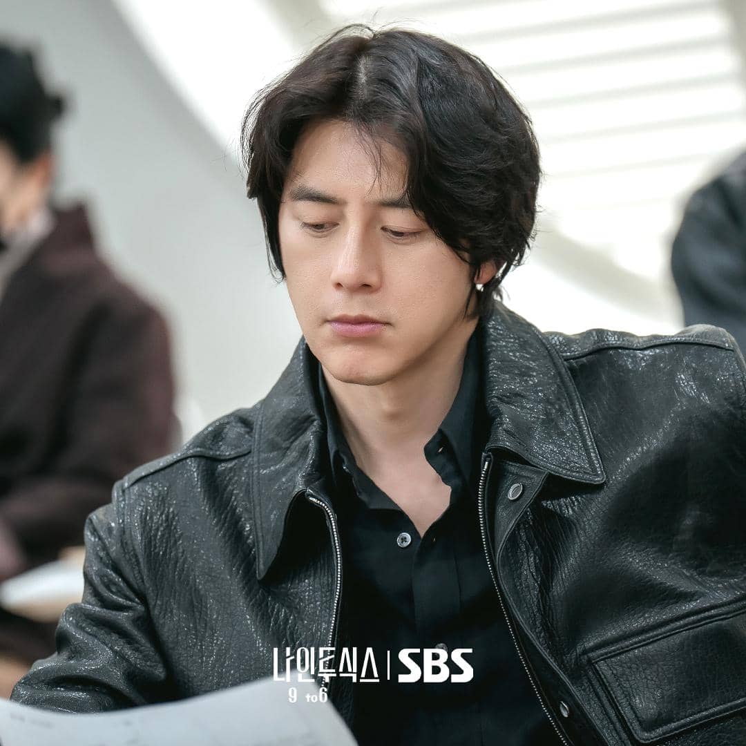 Go Soo saat pembacaan naskah drama Nine to Six