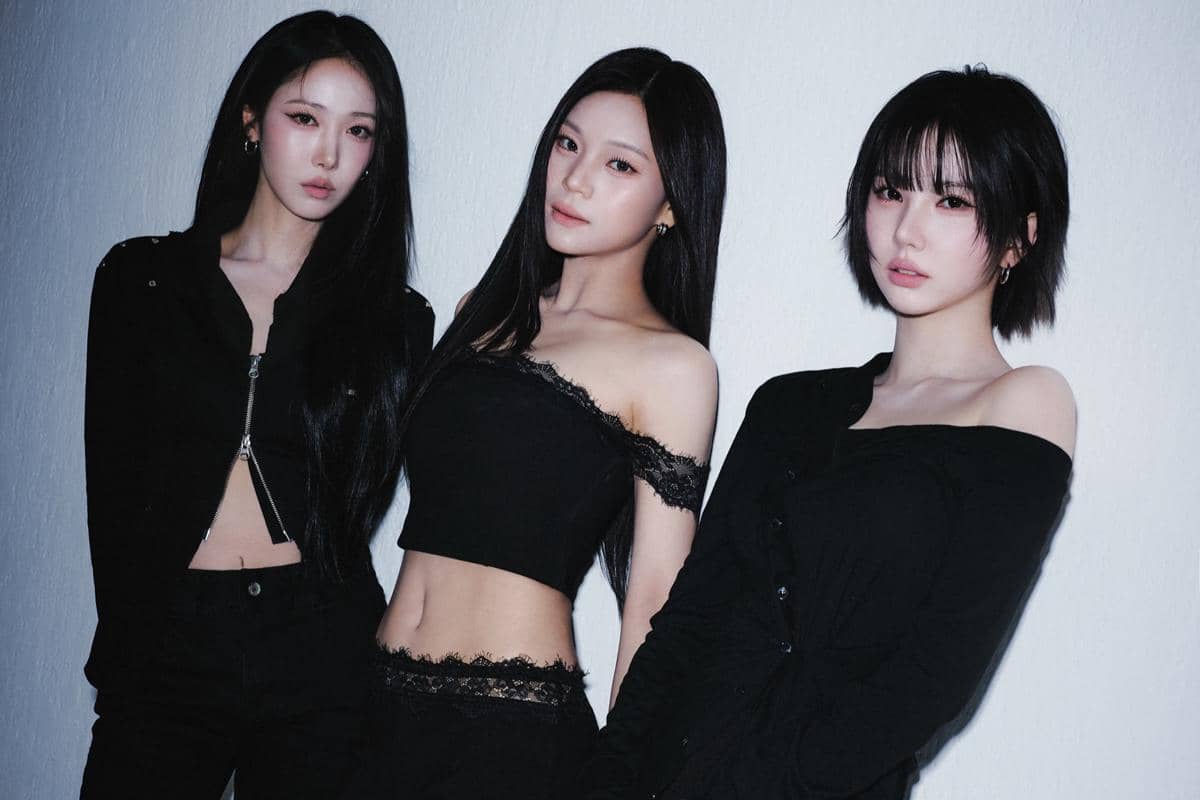 Eunha, SinB, Umji Buka Media Sosial Grup EHSBUJ, VIVIZ Diganti?