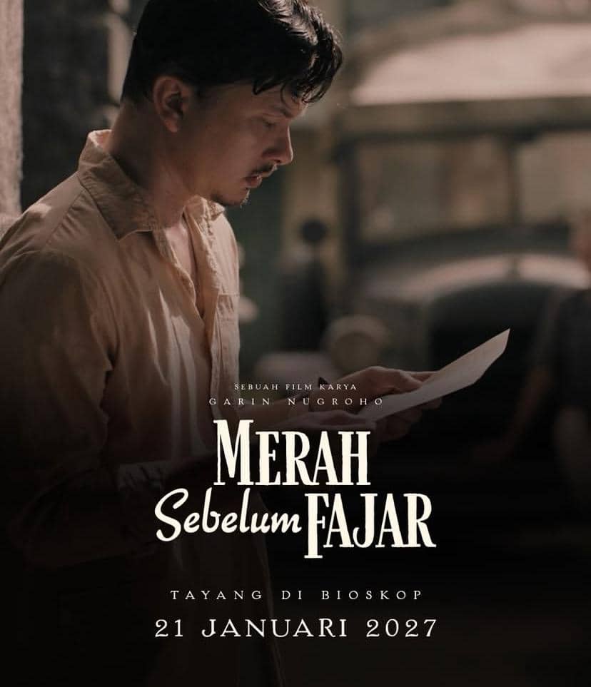 Materi promosi film Merah Sebelum Fajar yang dibagikan melalui akun Instagram resmi film tersebut.
