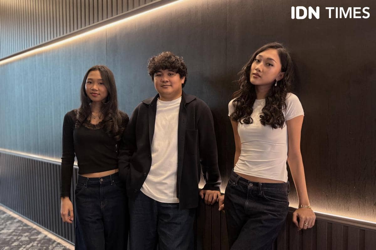 Francis Karel Garap Lagu Buat Adik-Adiknya, Michelle dan Maura