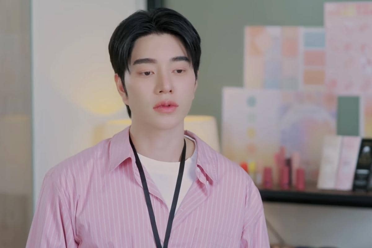 Cuplikan adegan drama The Last Lock of Love dari Onebychat Entertainment dalam materi publikasi serial tersebut.