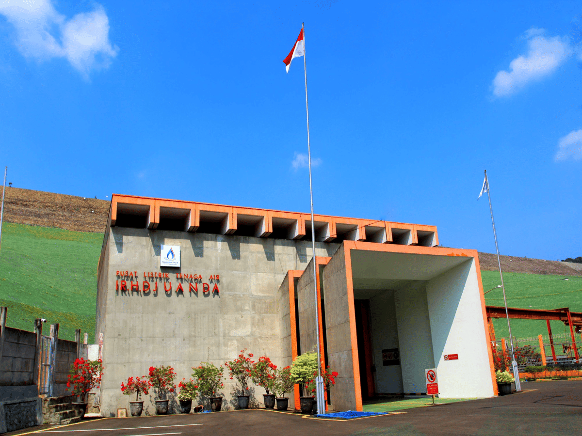 Dampak Kemarau, Jasa Tirta II Hentikan Sementara 1 Unit PLTA