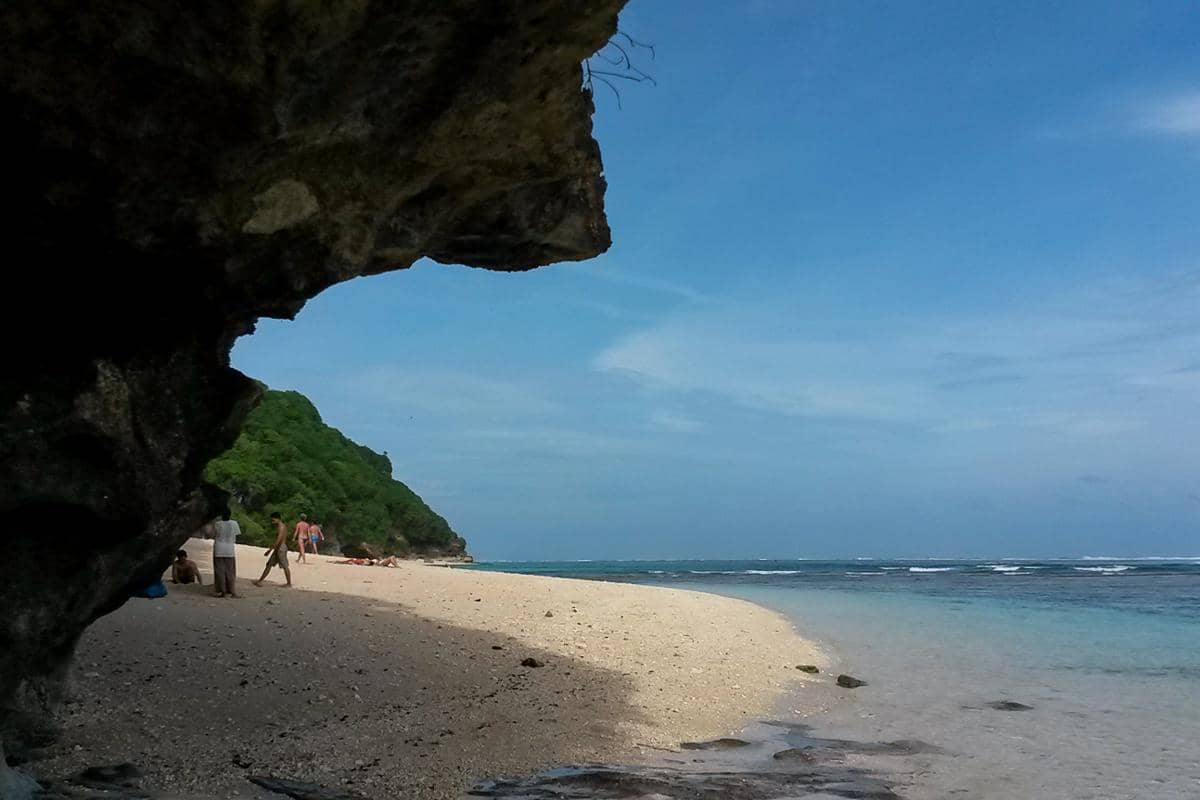 salah satu sudut Pantai Green Bowl (dok.pribadi/Natalia Indah)